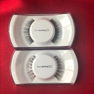 MAC COSMETICS SET OF 2 FALSE EYELASHES, NEW IN BOX